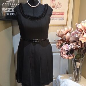 Nwot 16 SLFashion Classic Black Sleeveless Mini Dress with Decorative Neckline